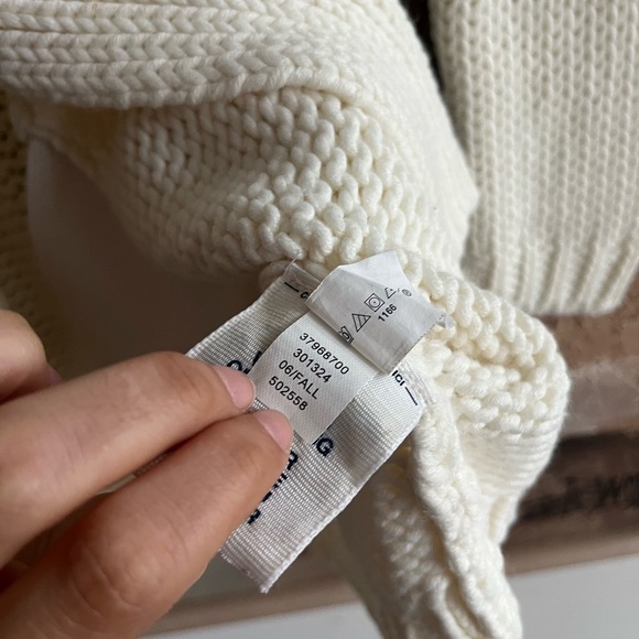 GAP Y2K ‘06 - Knit Cabel knit Cardigan Sweater - Picture 7 of 14